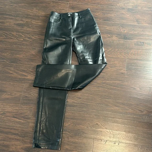 Aritzia vegan leather pants - Picture 2 of 2